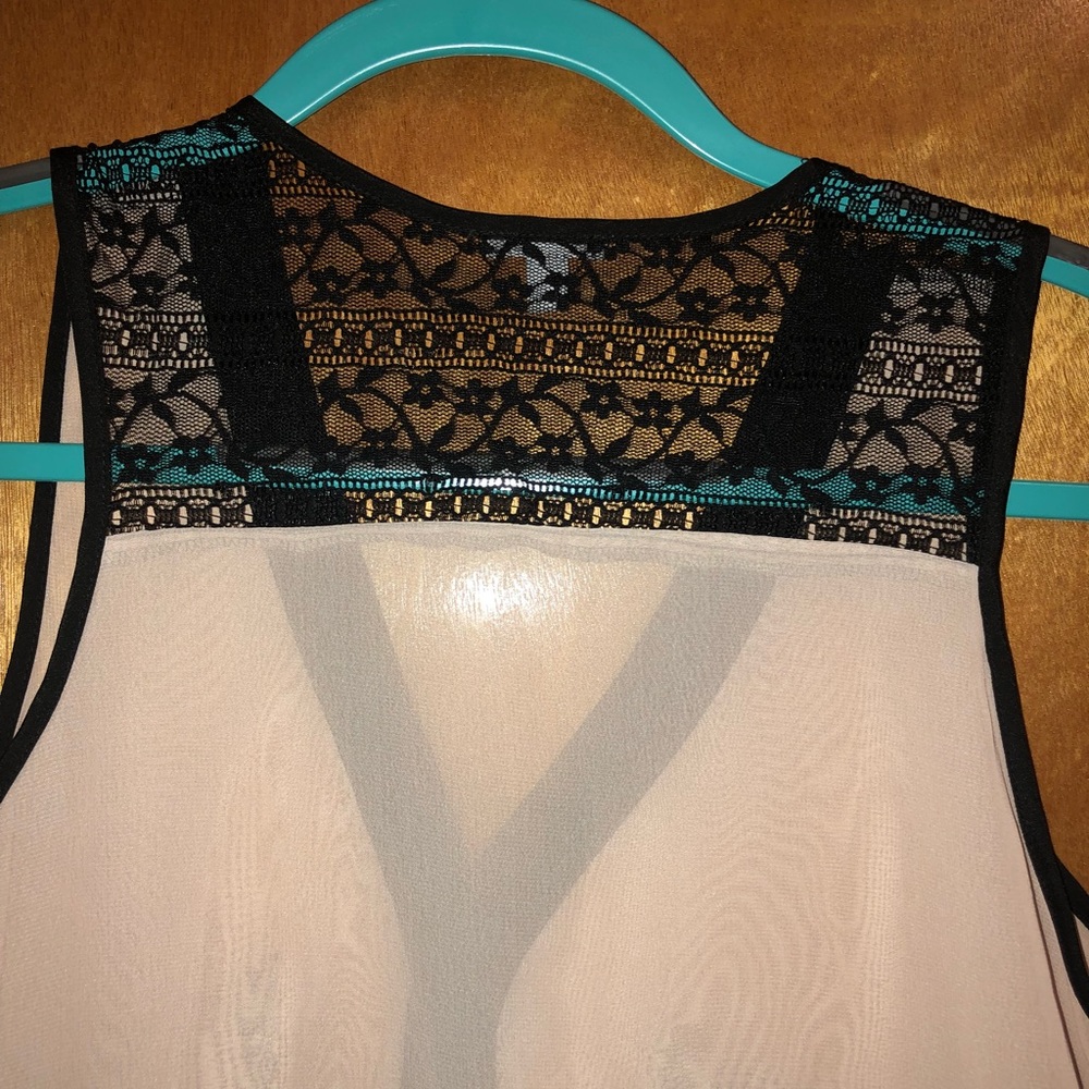 Blouse - Picture 4 of 5